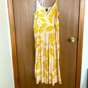 Yellow Hawaiian/Floral Maxi Dress